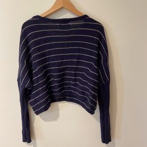 URBAN OUTFITTERS NAVY BLUE LIGHT LONG SLEEVE